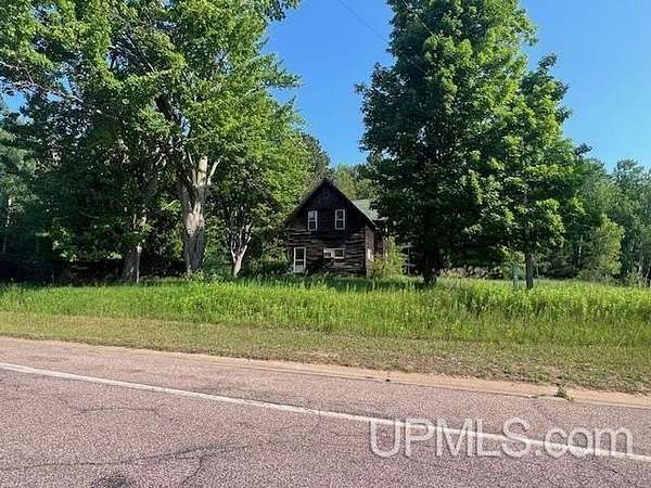 17 Acres of Land with Home for Sale in Marquette, Michigan
