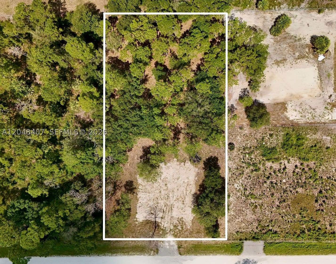 1 Acre of Residential Land for Sale in Clewiston, Florida