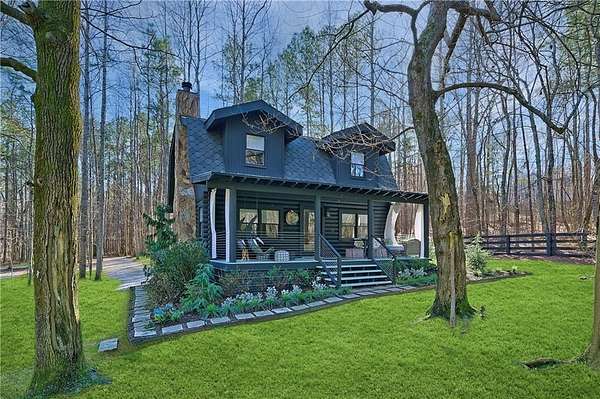 2 Acres of Land with Home for Lease in Palmetto, Georgia