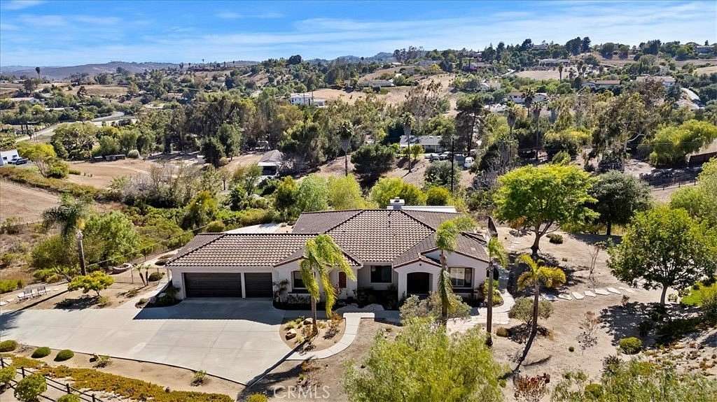 2.16 Acres of Land with Home for Sale in Fallbrook, California