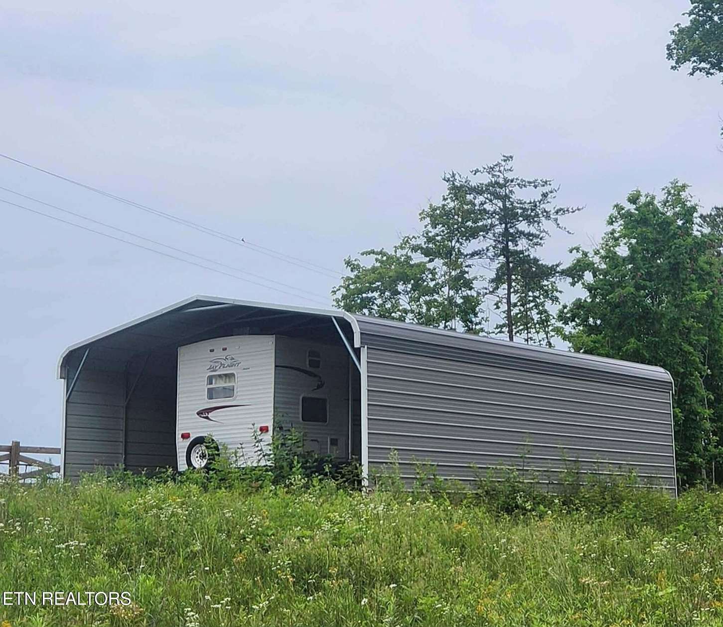 9.27 Acres of Land for Sale in Jamestown, Tennessee