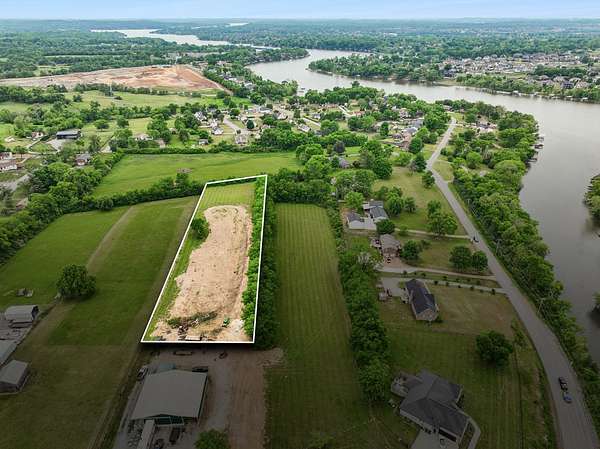 2.75 Acres of Residential Land for Sale in Gallatin, Tennessee