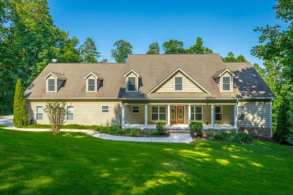 2.66 Acres of Land with Home for Sale in Ringgold, Georgia