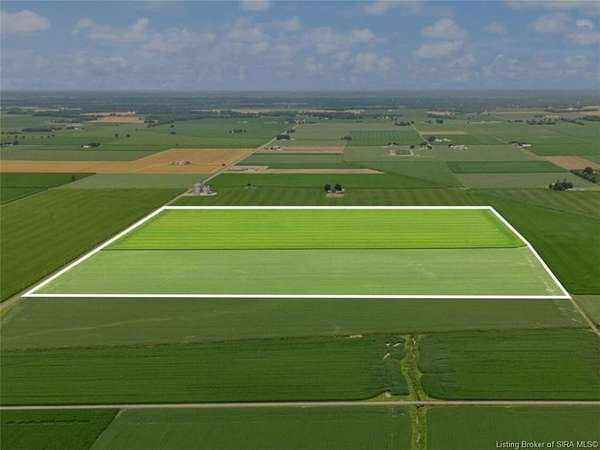 160 Acres of Agricultural Land for Sale in Fort Branch, Indiana