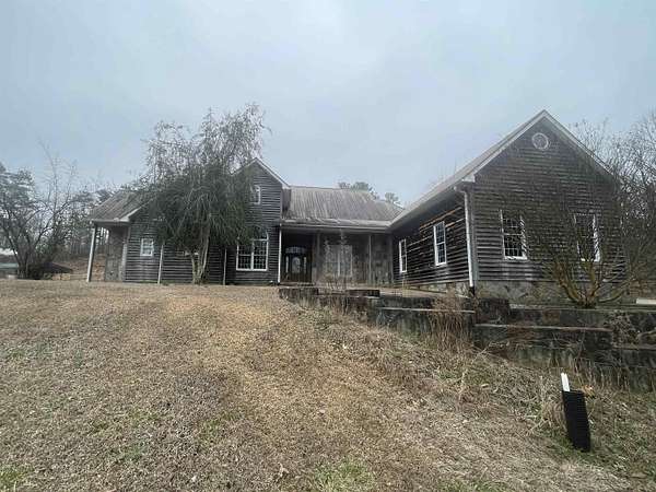 110 Acres of Recreational Land with Home for Sale in Westminster, South Carolina