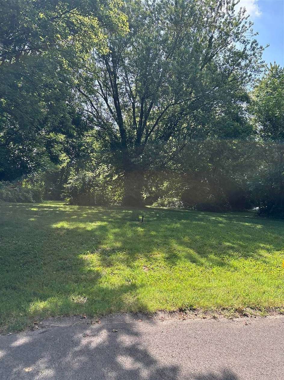 0.3 Acres of Residential Land for Sale in Franklin, Kentucky