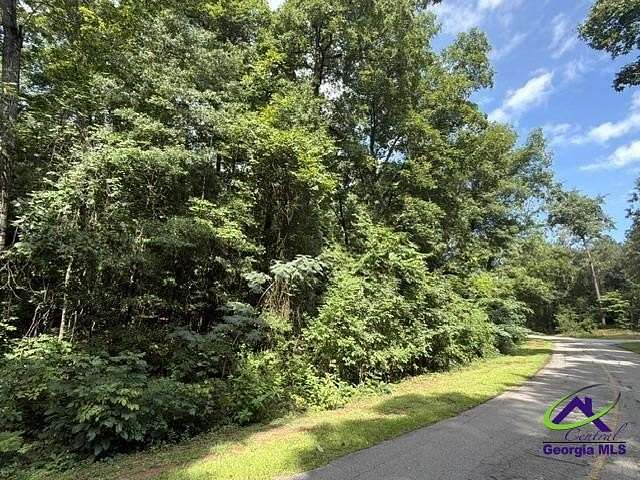 1.69 Acres of Residential Land for Sale in Fort Valley, Georgia