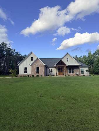 3 Acres of Land with Home for Sale in Corinth, Mississippi