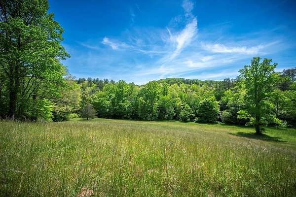 2.16 Acres of Residential Land for Sale in Mineral Bluff, Georgia