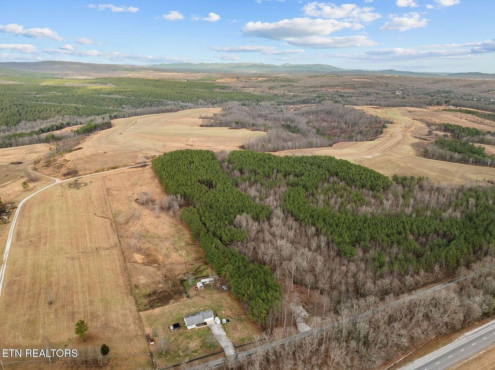 7 Acres of Residential Land for Sale in Rockwood, Tennessee