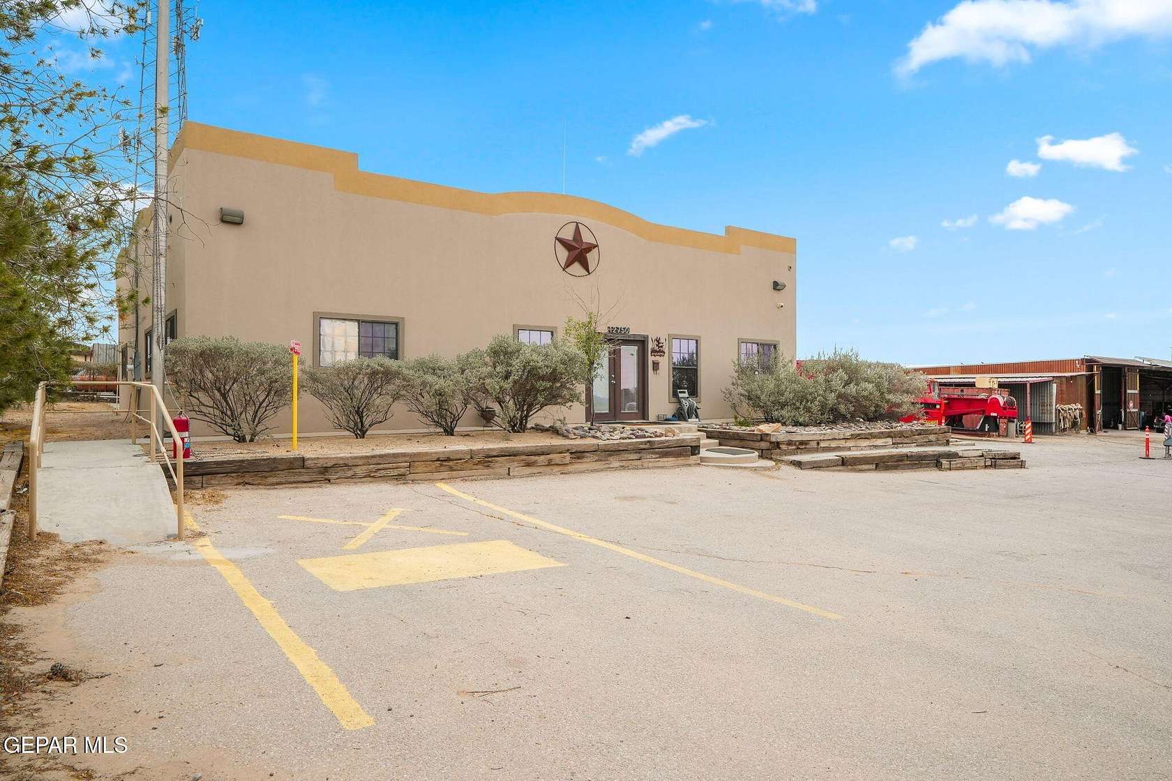 1.5 Acres of Mixed-Use Land for Sale in El Paso, Texas