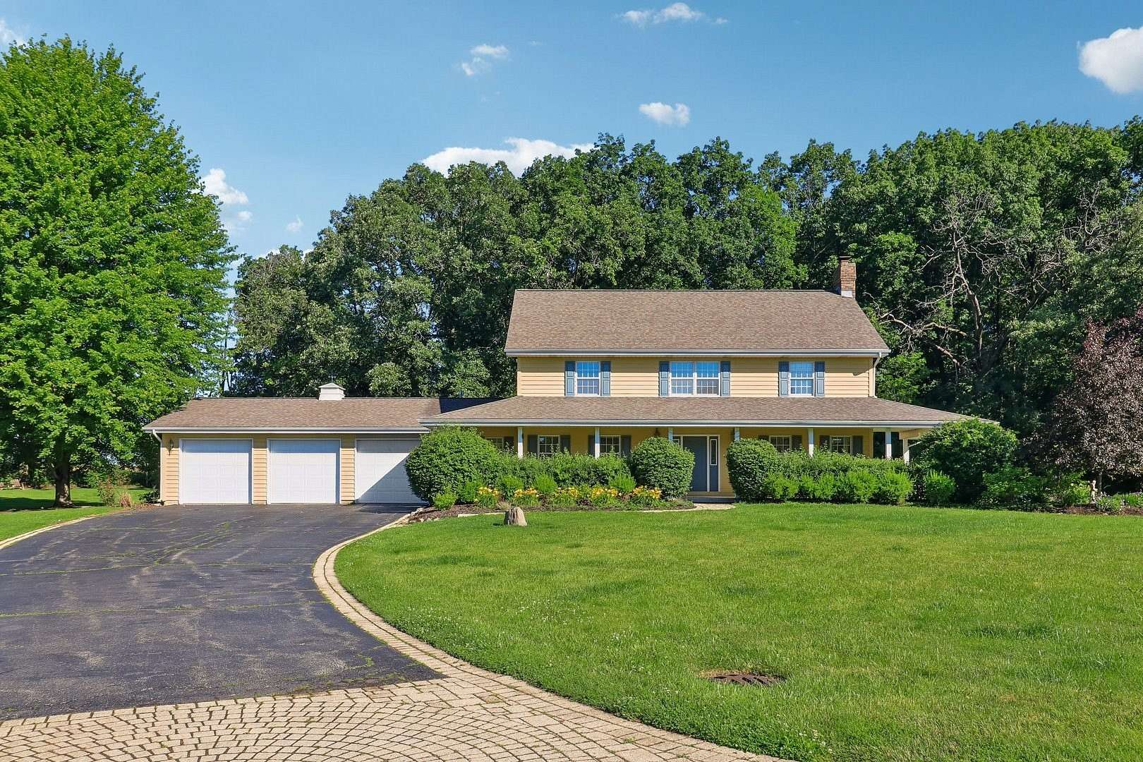 1.72 Acres of Land with Home for Sale in Antioch, Illinois