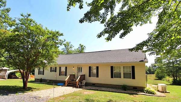3.6 Acres of Land with Home for Sale in New Canton, Virginia