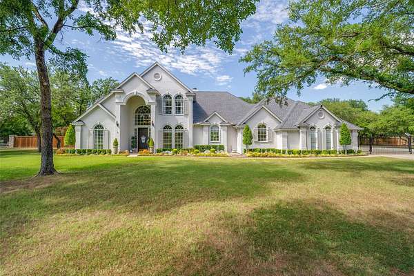1.54 Acres of Land with Home for Sale in Aledo, Texas