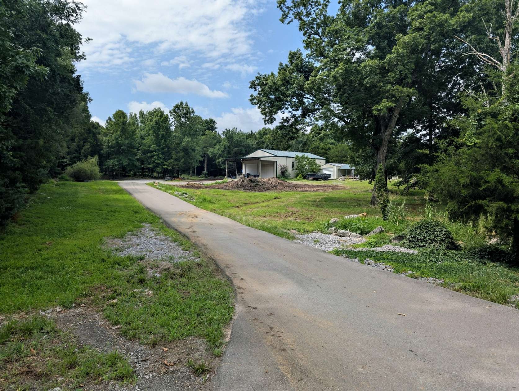 11.7 Acres of Mixed-Use Land for Sale in Christiana, Tennessee