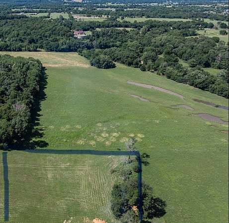 3 Acres of Residential Land for Sale in Prairie Grove, Arkansas