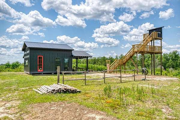 20.1 Acres of Recreational Land for Sale in Quincy, Florida