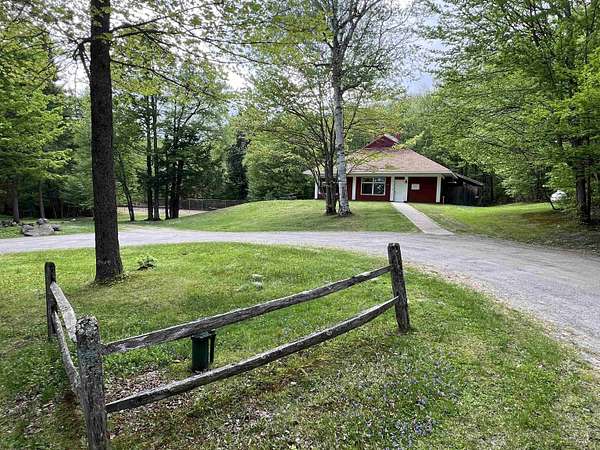 2.1 Acres of Residential Land for Sale in Wardsboro, Vermont