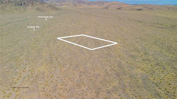 4.7 Acres of Residential Land for Sale in White Hills, Arizona