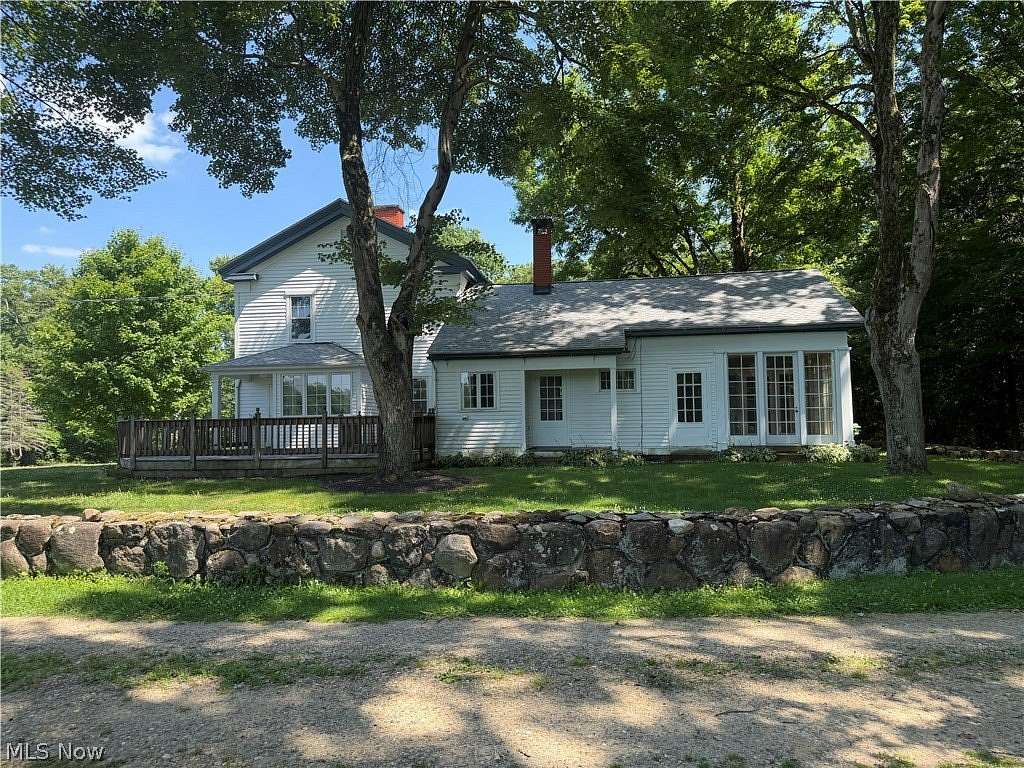 27 Acres of Land with Home for Sale in Ravenna, Ohio