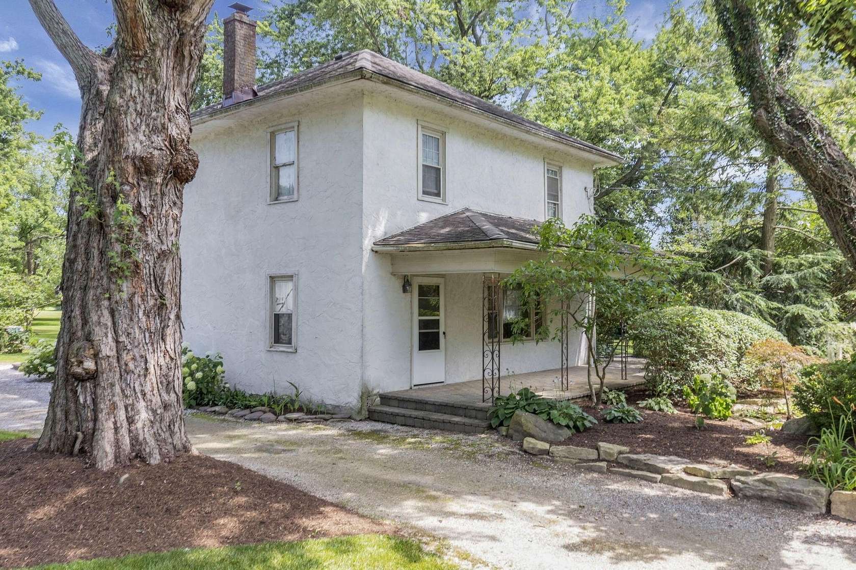 5 Acres of Land with Home for Sale in Delaware, Ohio