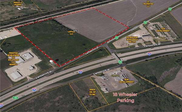 12 Acres of Commercial Land for Sale in Palmer, Texas