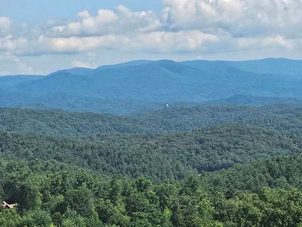 31 Acres of Recreational Land for Sale in Murphy, North Carolina