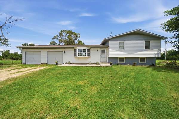 5.3 Acres of Land with Home for Sale in Augusta, Kansas
