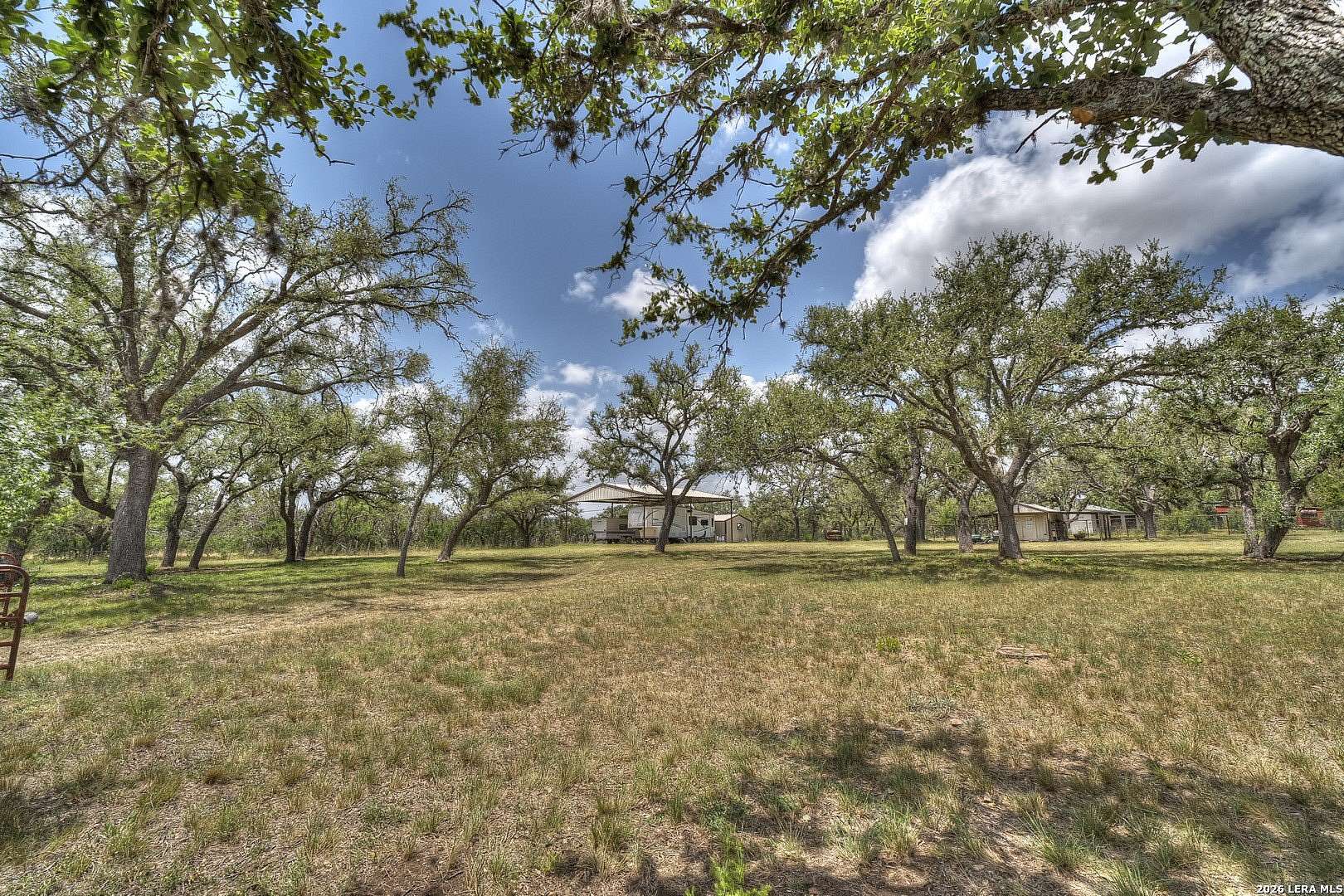 1 Acre of Residential Land for Sale in Leakey, Texas