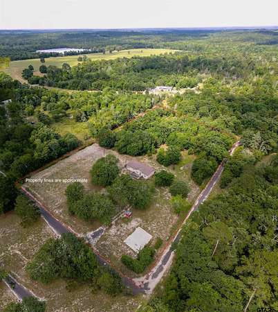 4 Acres of Land with Home for Sale in Winnsboro, Texas