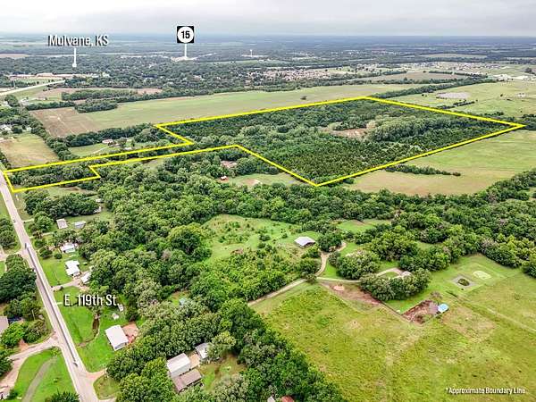 62 Acres of Recreational & Residential Land for Sale in Mulvane, Kansas