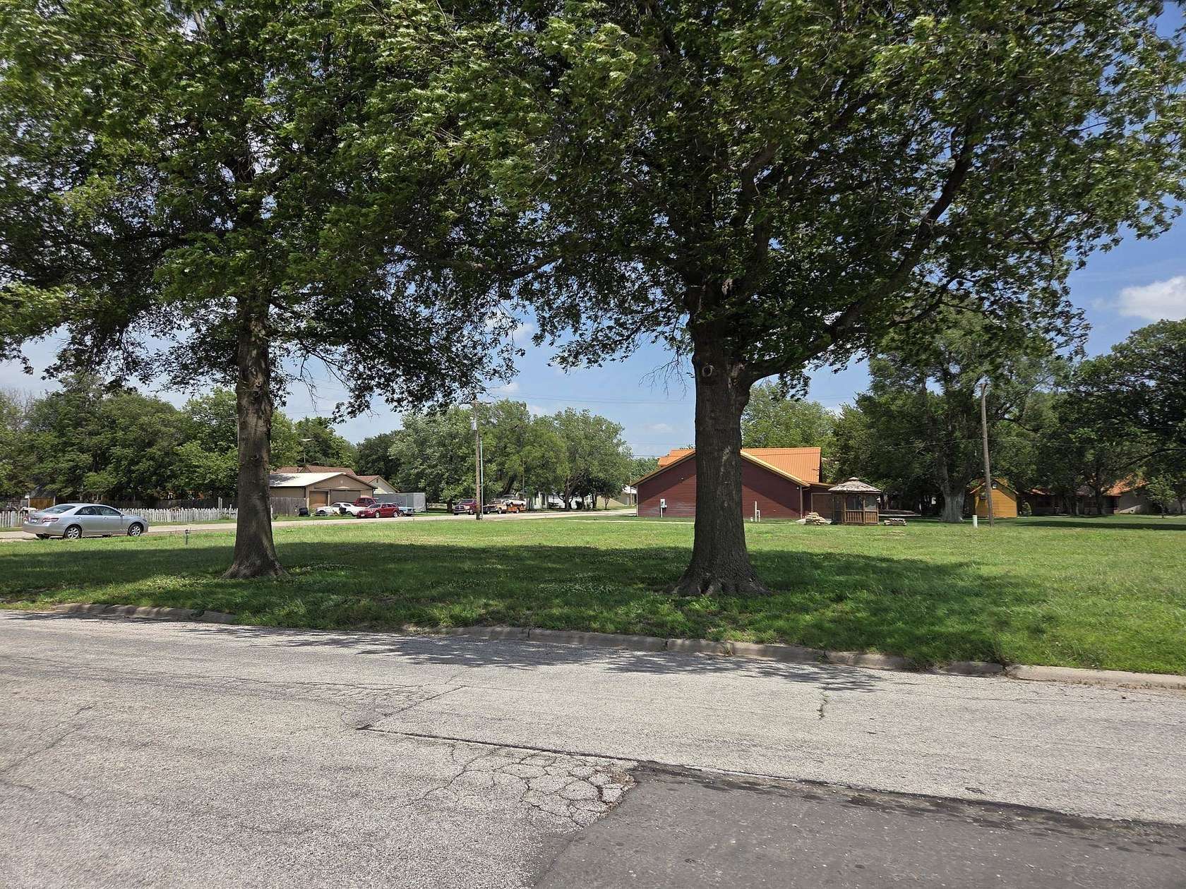 0.54 Acres of Residential Land for Sale in Canton, Kansas