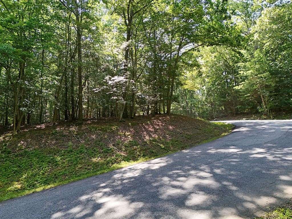 1.14 Acres of Residential Land for Sale in Blairsville, Georgia