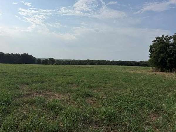30 Acres of Land for Sale in Sparks, Oklahoma