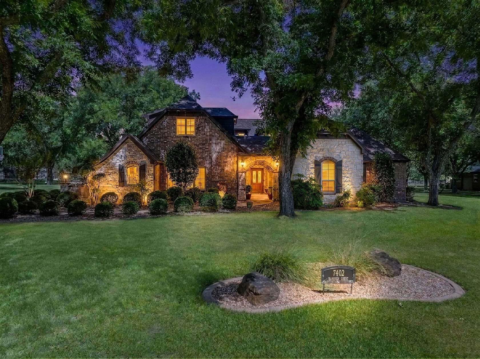 1.59 Acres of Land with Home for Sale in Granbury, Texas