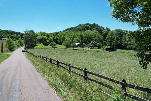2.43 Acres of Residential Land for Sale in Speedwell, Virginia