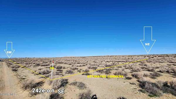 2 Acres of Land for Sale in Palmdale, California