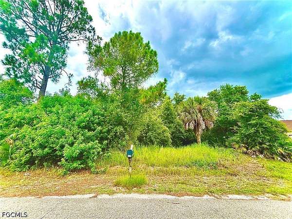 0.5 Acres of Residential Land for Sale in Lehigh Acres, Florida