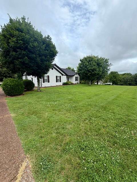 2 Acres of Land with Home for Sale in Franklin, Tennessee