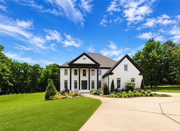 3.33 Acres of Land with Home for Sale in Milton, Georgia