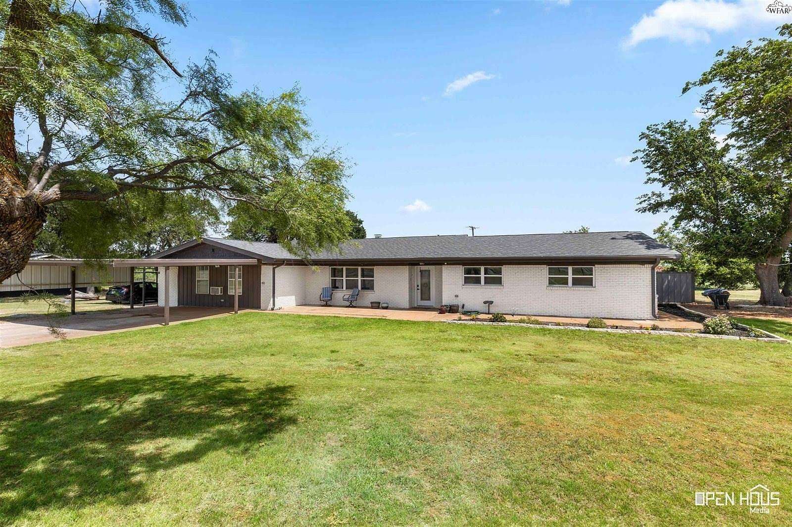 2.25 Acres of Land with Home for Sale in Iowa Park, Texas