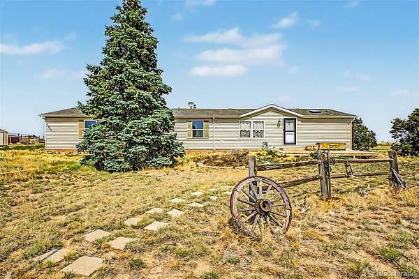 5.5 Acres of Land with Home for Sale in Fountain, Colorado