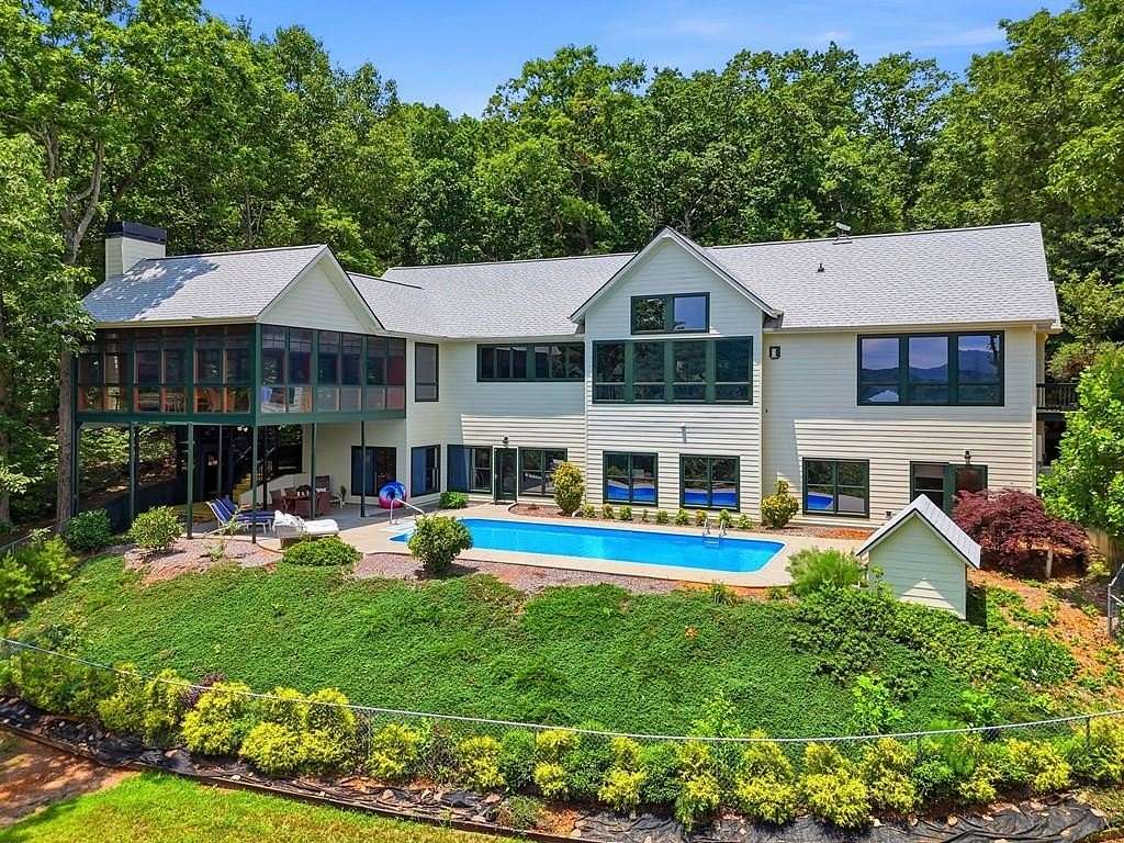 11.6 Acres of Land with Home for Sale in Talking Rock, Georgia