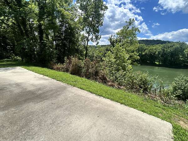 2.13 Acres of Land for Sale in Burkesville, Kentucky