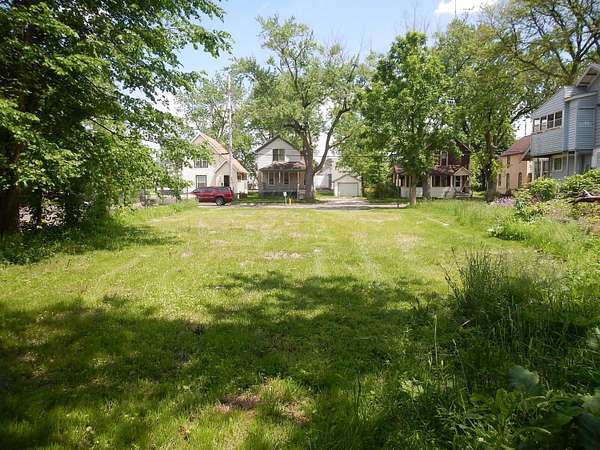 0.1 Acres of Residential Land for Sale in Kalamazoo, Michigan