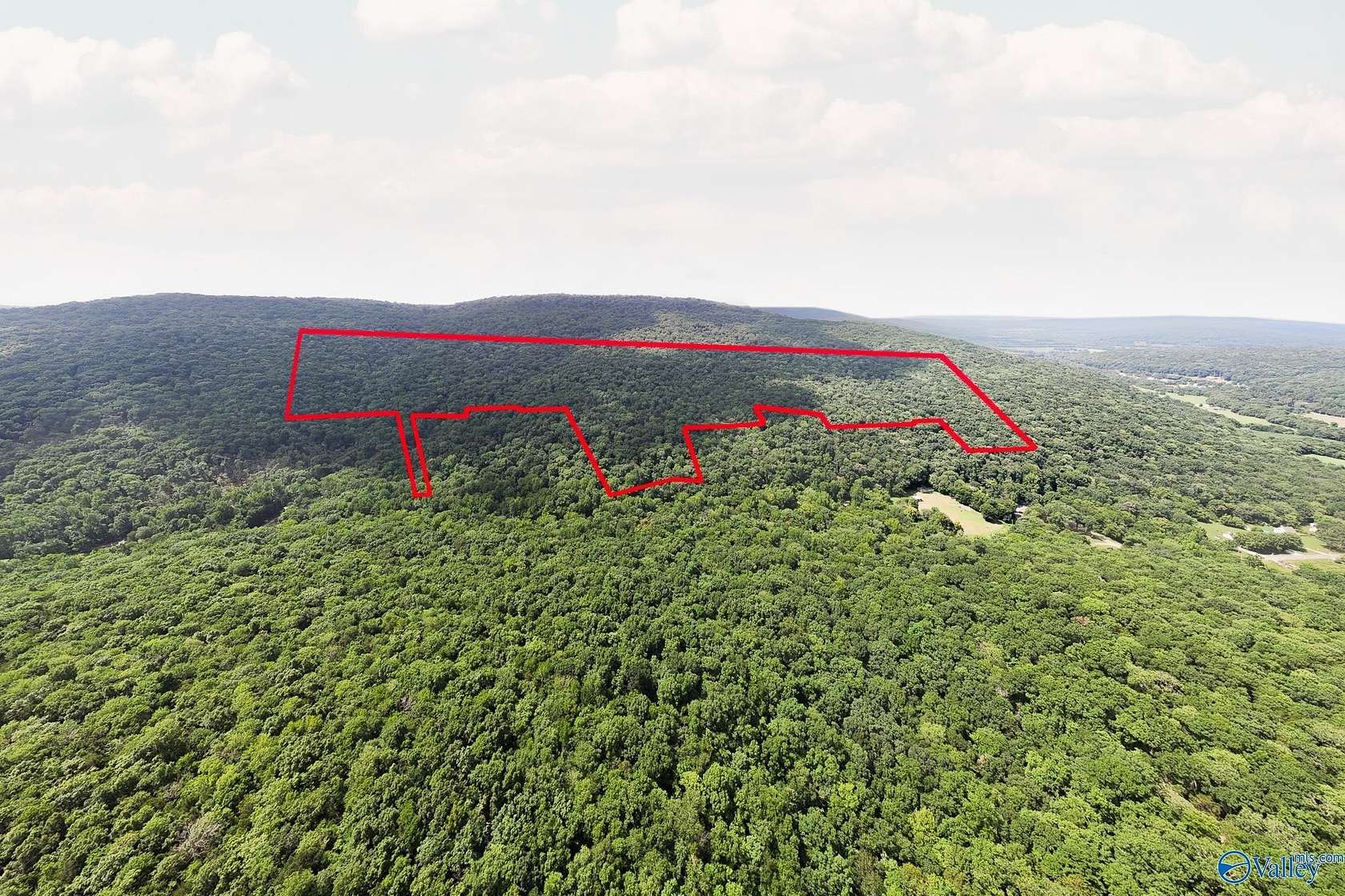 70.5 Acres of Recreational & Residential Land for Sale in New Market, Alabama