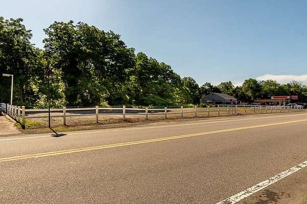 0.93 Acres of Commercial Land for Sale in Seekonk, Massachusetts