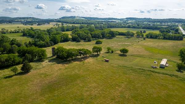 9.63 Acres of Residential Land for Sale in Lebanon, Tennessee