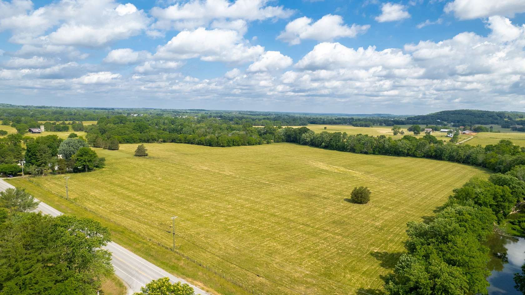 5.35 Acres of Residential Land for Sale in Lebanon, Tennessee