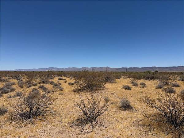 2.35 Acres of Residential Land for Sale in Golden Valley, Arizona